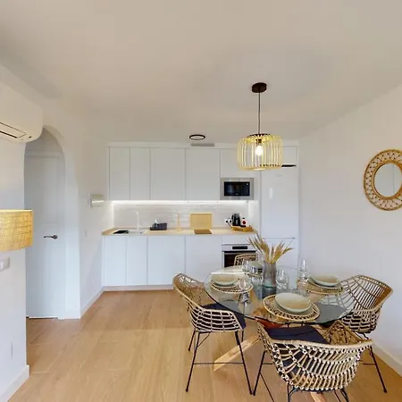 Apartment Puebla Aida - Cozy Renovated Ground Floor *